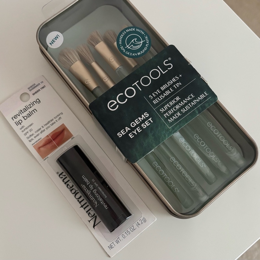 EcoTools Sea Gems Eye Set with Neutrogena Lip Balm